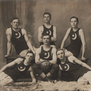 922 Crescent basketball web.jpg